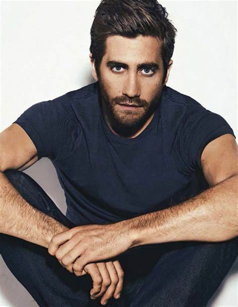 jake gyllenhaal weight and height